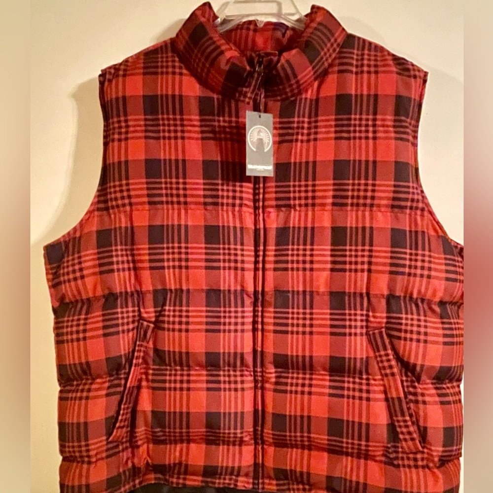 🔥Men, Puffer Vest. New w/ tags. Orange & Black. Weatherproof brand. Size XXL 🔥